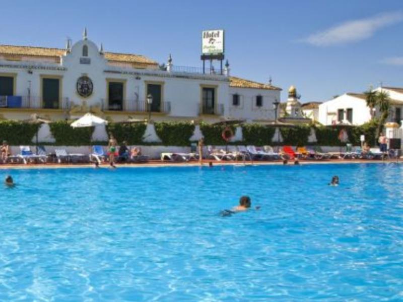 Globales Pueblo Andaluz Hotel San Pedro de Alcántara Екстериор снимка